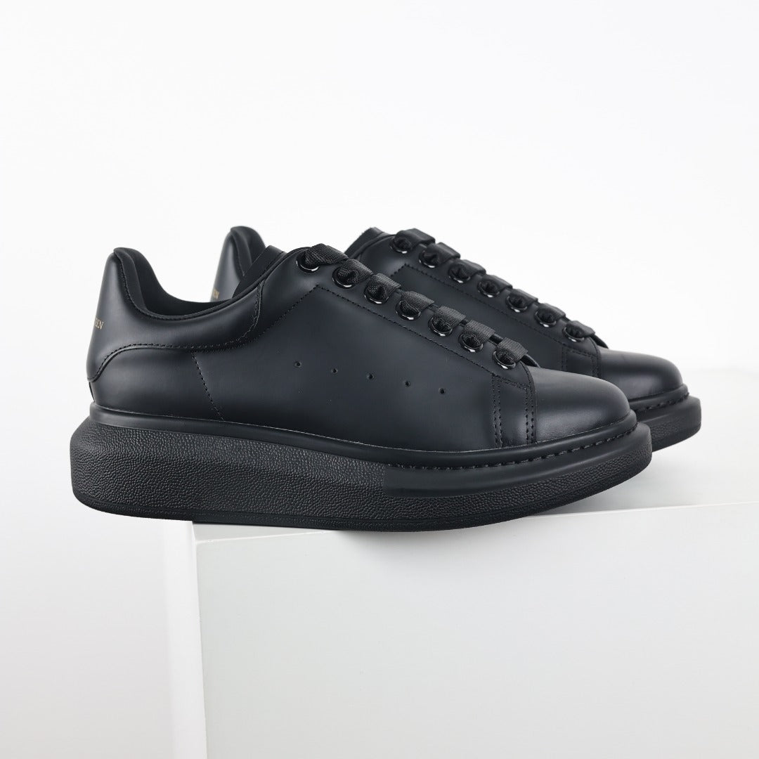 ALEXANDER MCQUEEN SNEAKER TOTAL BLACK (PELLE)