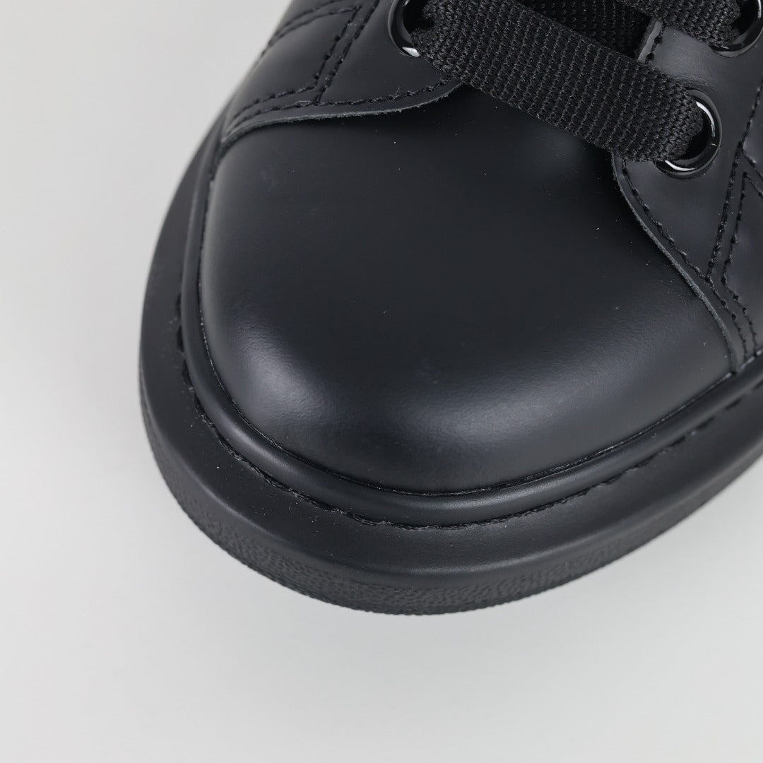 ALEXANDER MCQUEEN SNEAKER TOTAL BLACK (PELLE)