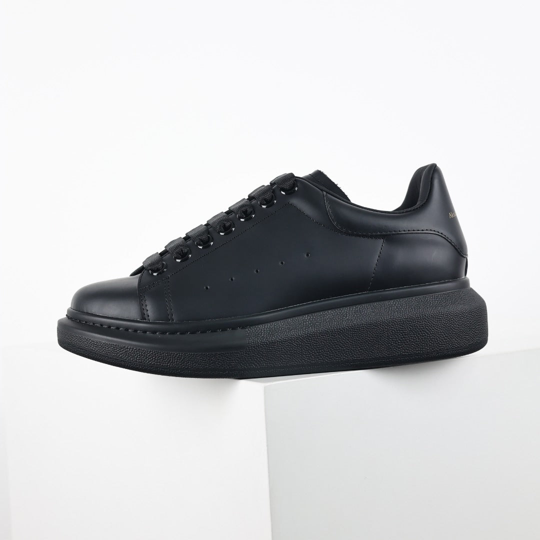 ALEXANDER MCQUEEN SNEAKER TOTAL BLACK (PELLE)