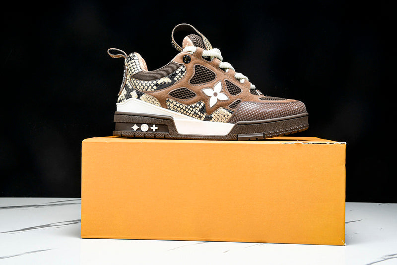 LOUIS VUITTON SKATE BROWN PITONE