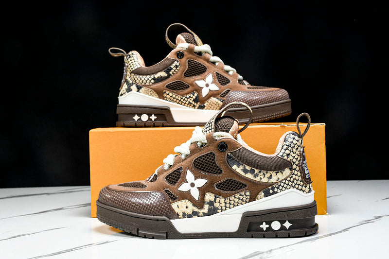 LOUIS VUITTON SKATE BROWN PITONE