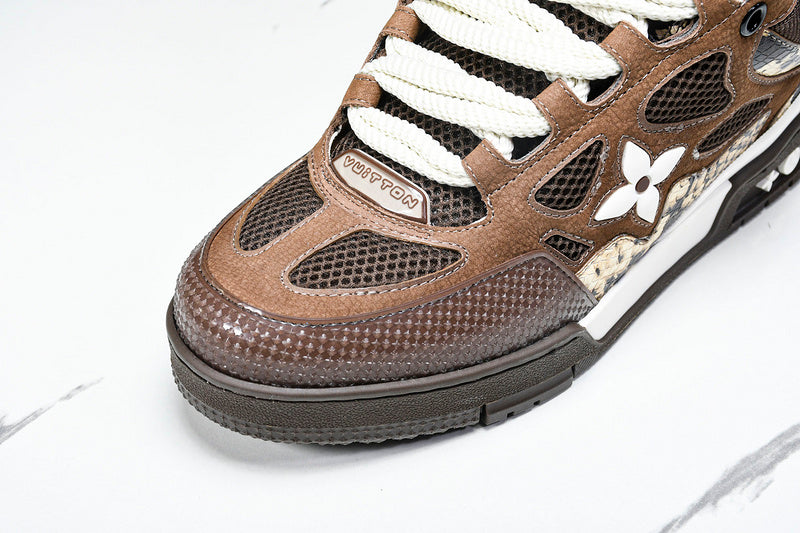 LOUIS VUITTON SKATE BROWN PITONE