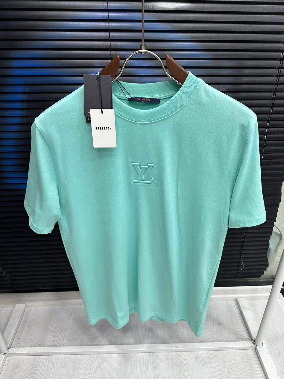 LOUIS VUITTON T-SHIRT CON INIZIALI IMPRESSE