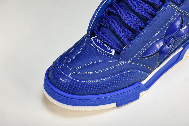 LOUIS VUITTON SKATE BLUE NEW