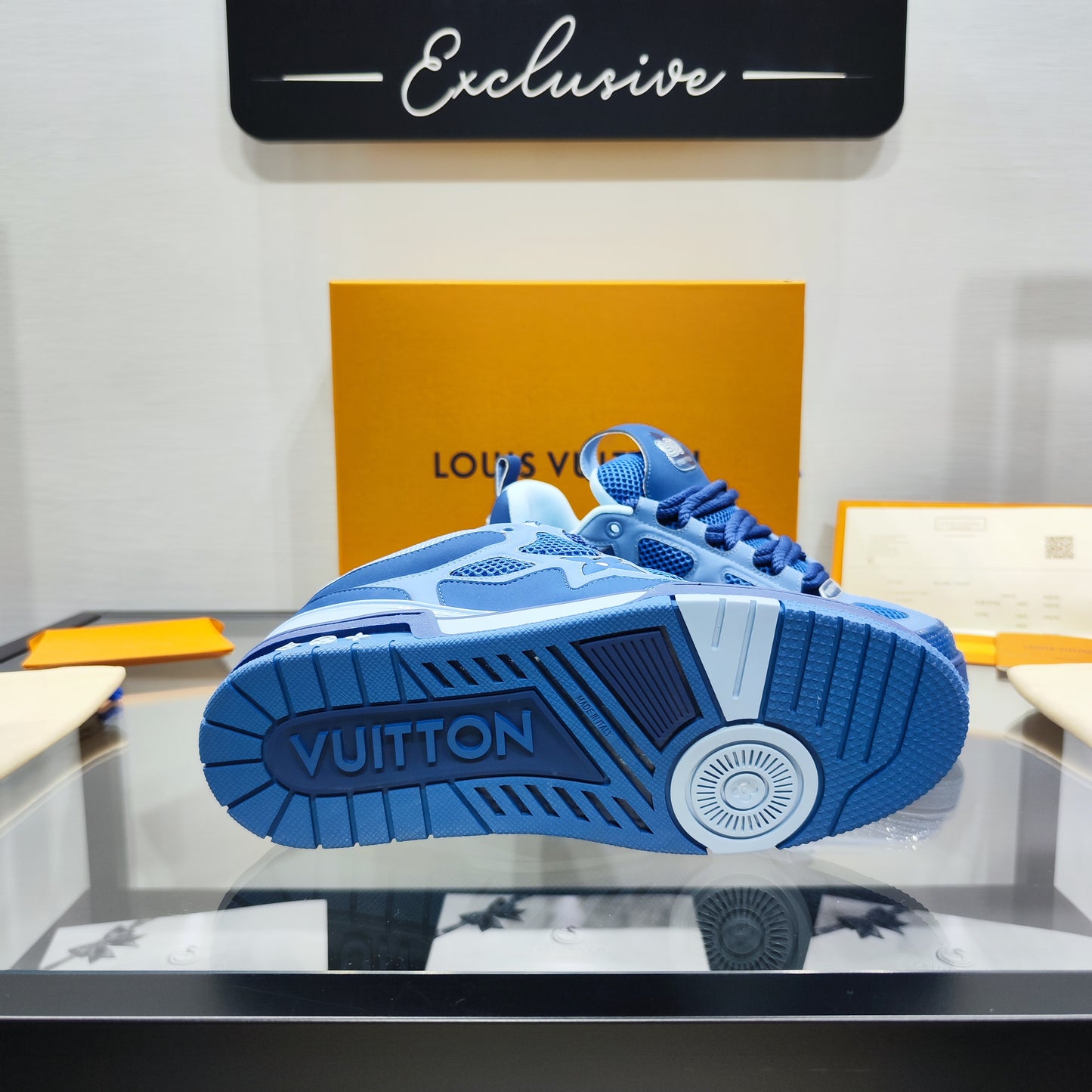 LOUIS VUITTON SKATE TOTAL BLUE