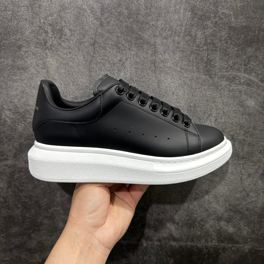 ALEXANDER MCQUEEN SNEAKER TOTAL BLACK SUOLA WHITE (PELLE)