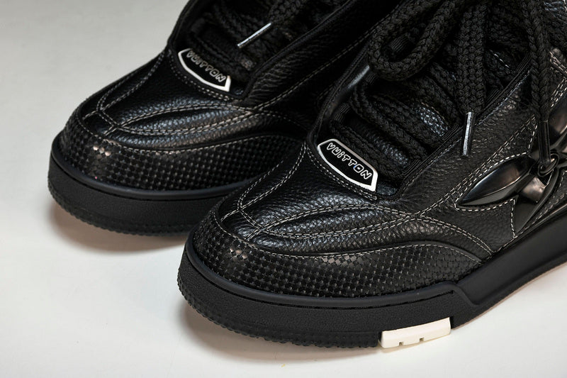 LOUIS VUITTON SKATE NEW BLACK