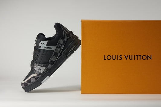 LOUIS VUITTON TRAINER BLACK DAMIER