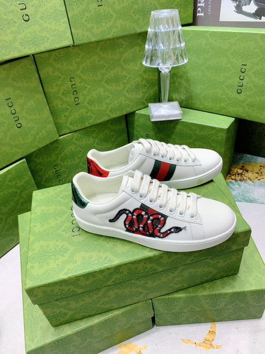 GUCCI ACE SNEAKER CON DETTAGLIO SERPENTE