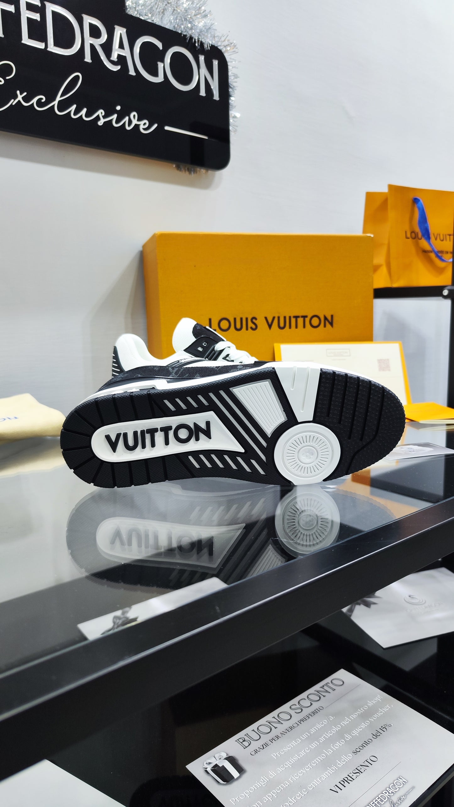 LOUIS VUITTON TRAINER DENIM WHITE BLACK