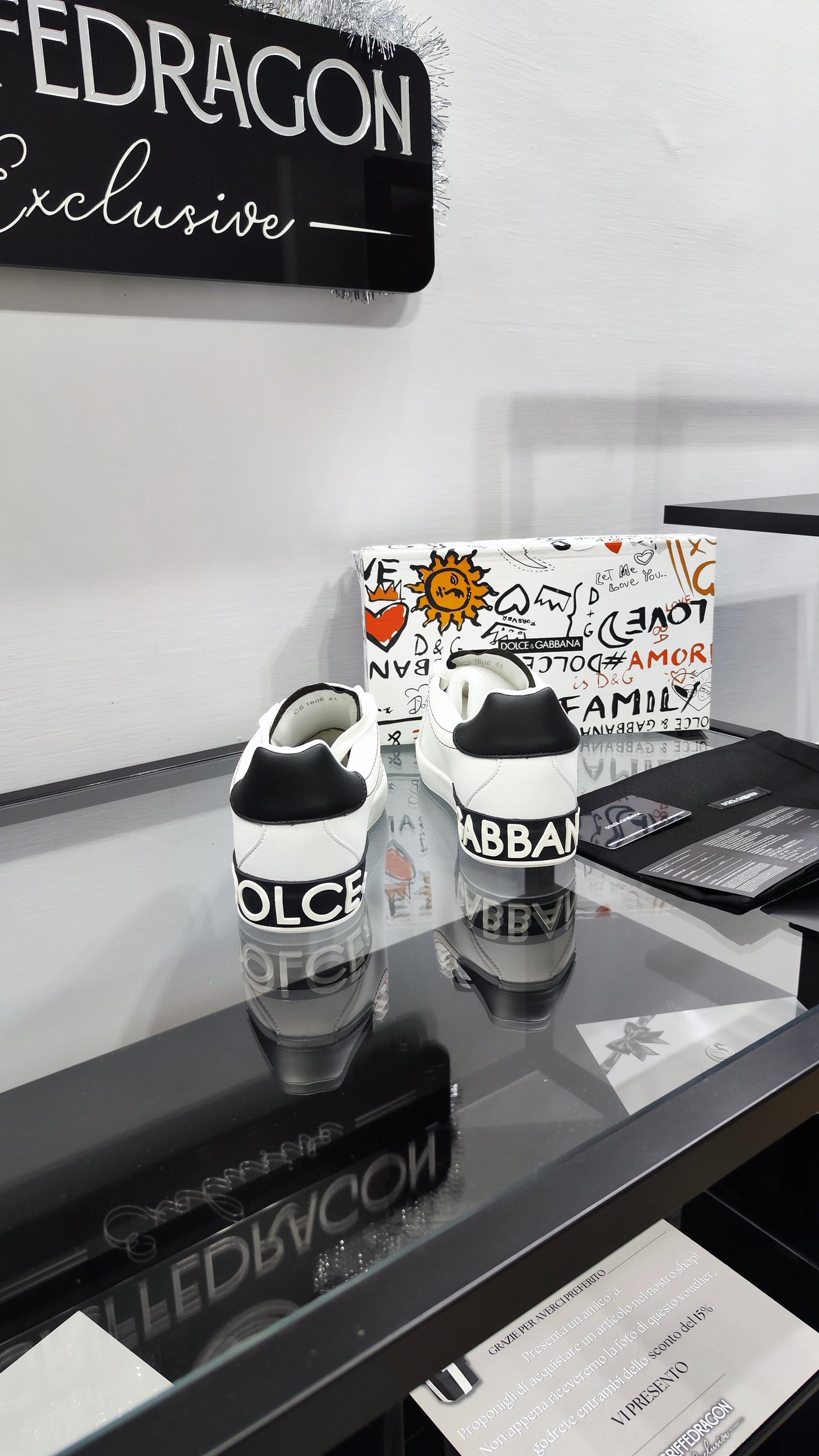 DOLCE E GABBANA PORTOFINO WHITE RETRO BLACK