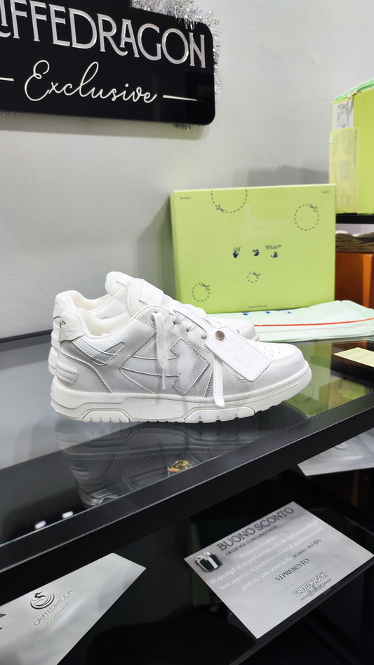 OFF-WHITE OUT OF OFFICE TOTAL WHITE