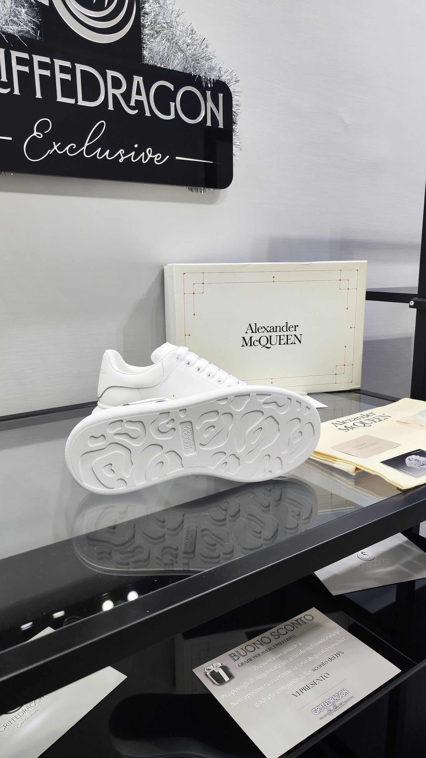 ALEXANDER MCQUEEN SNEAKER WHITE GRAFFITI
