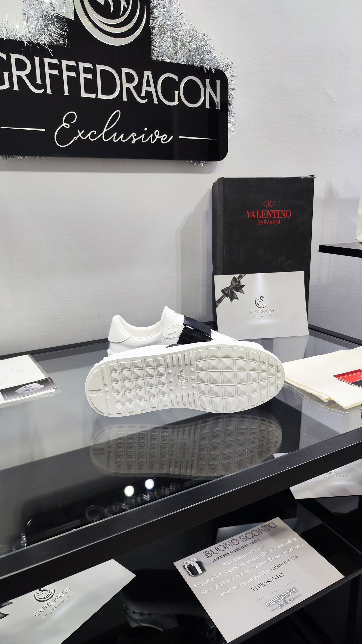 Valentino Sneaker "Open" Bianco fascia Nera