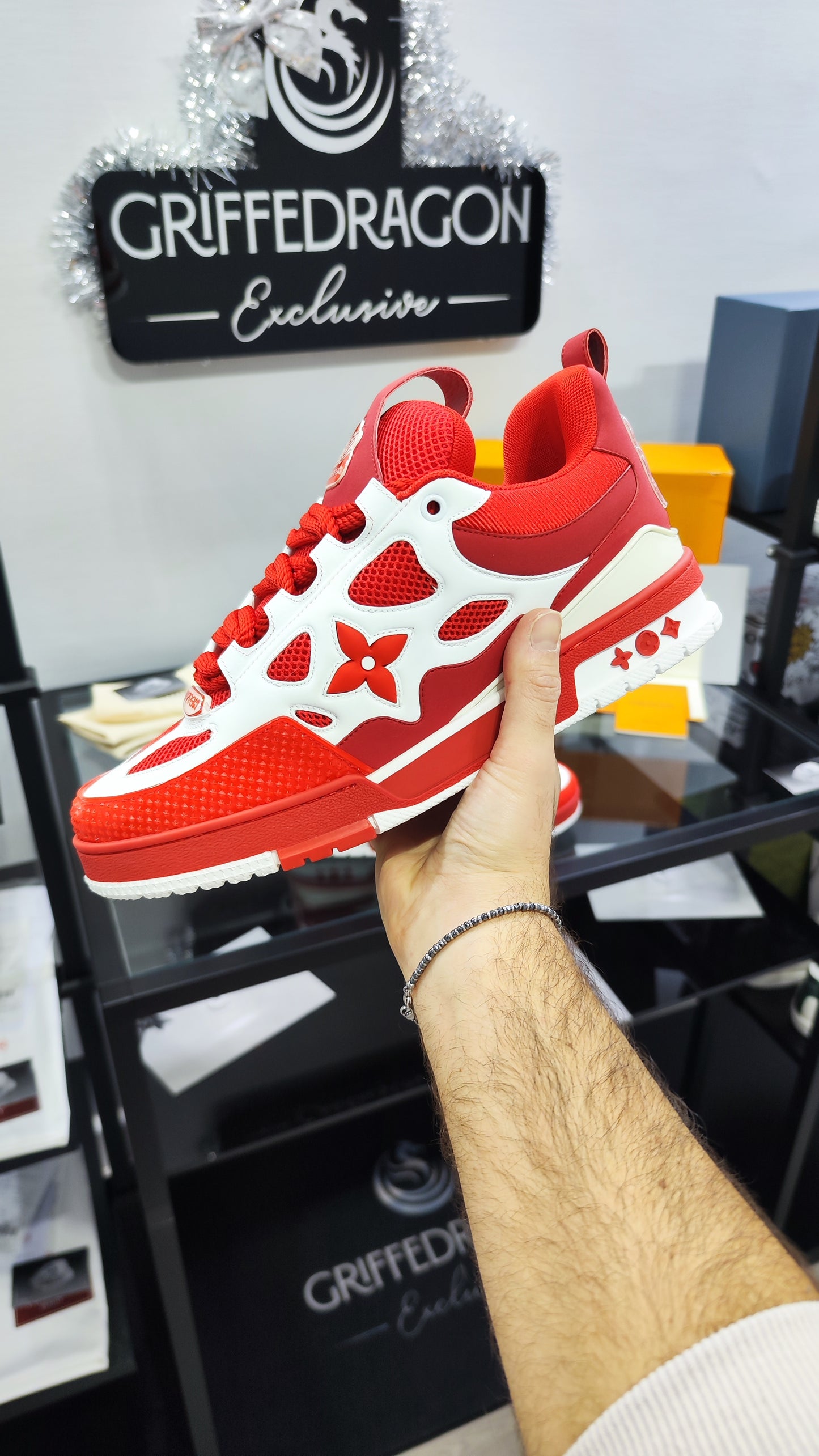 LOUIS VUITTON SKATE RED