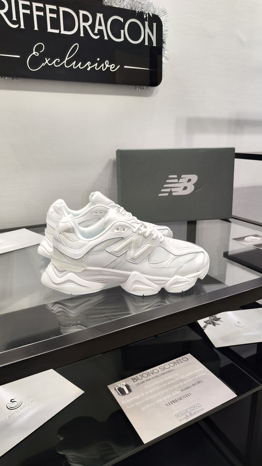 New Balance 9060 TOTAL WHITE