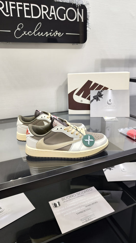 Air Jordan 1 Retro Low OG SP Travis Scott Reverse Mocha