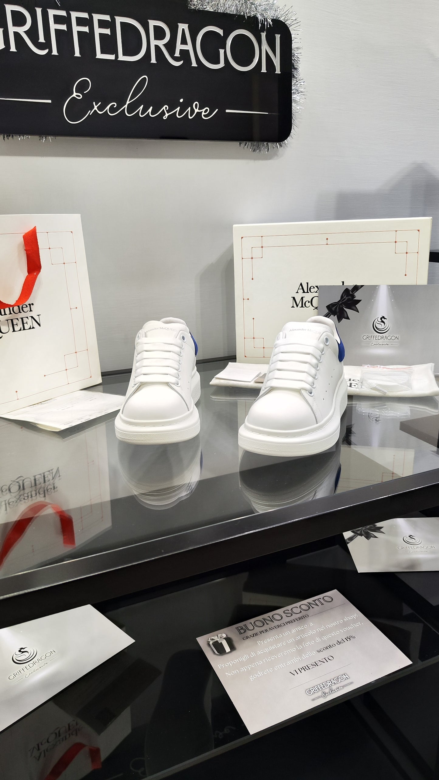 ALEXANDER MCQUEEN SNEAKER WHITE RETRO BLUE