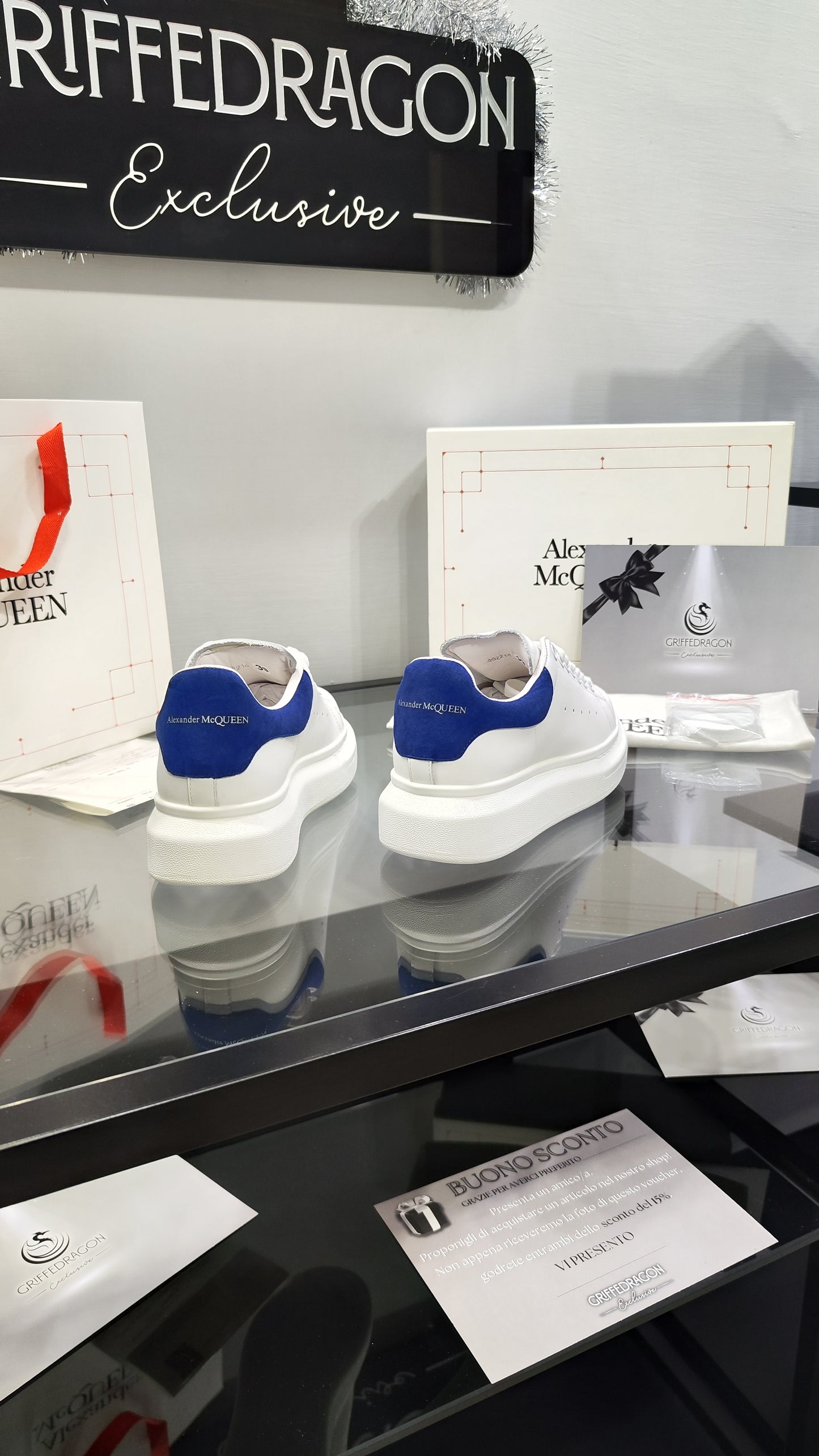 ALEXANDER MCQUEEN SNEAKER WHITE RETRO BLUE